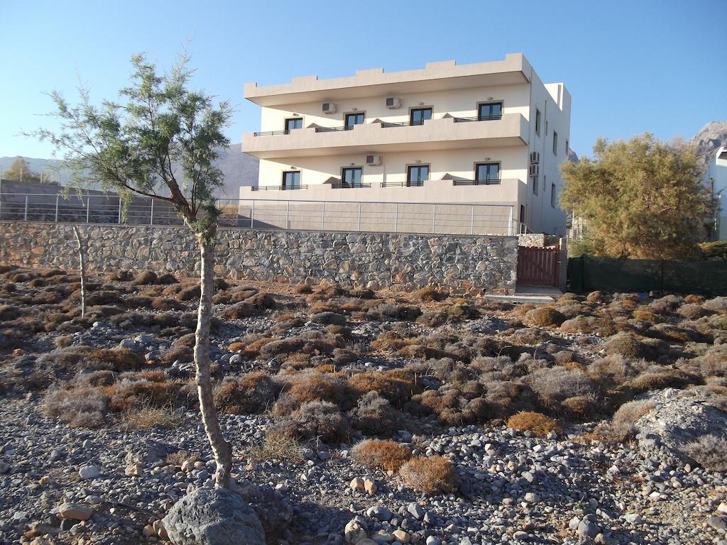 Kritamos Beach Apartments 弗朗哥卡斯特隆 外观 照片