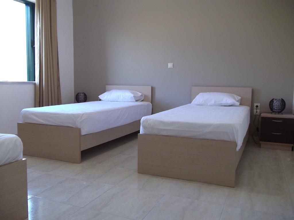 Kritamos Beach Apartments 弗朗哥卡斯特隆 客房 照片