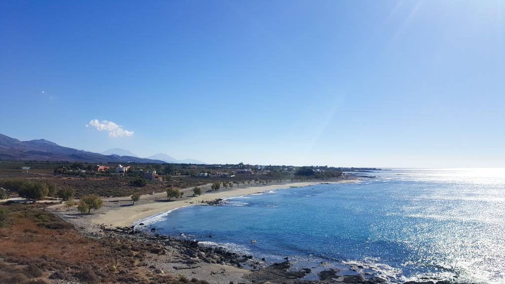 Kritamos Beach Apartments 弗朗哥卡斯特隆 外观 照片